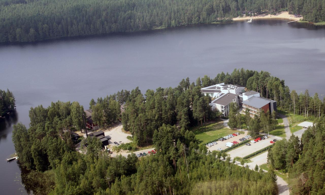 Lehmirannan Lomakeskus Hotel Salo  Exterior foto